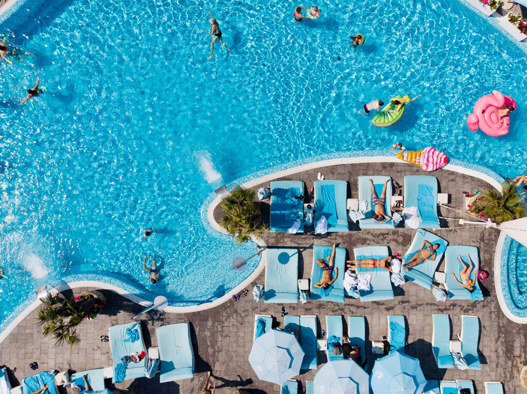 Pool fra oven