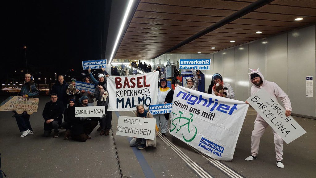 Protest for nattog - Basel