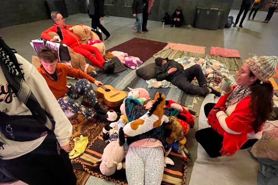 Protest for nattog - Stockholm
