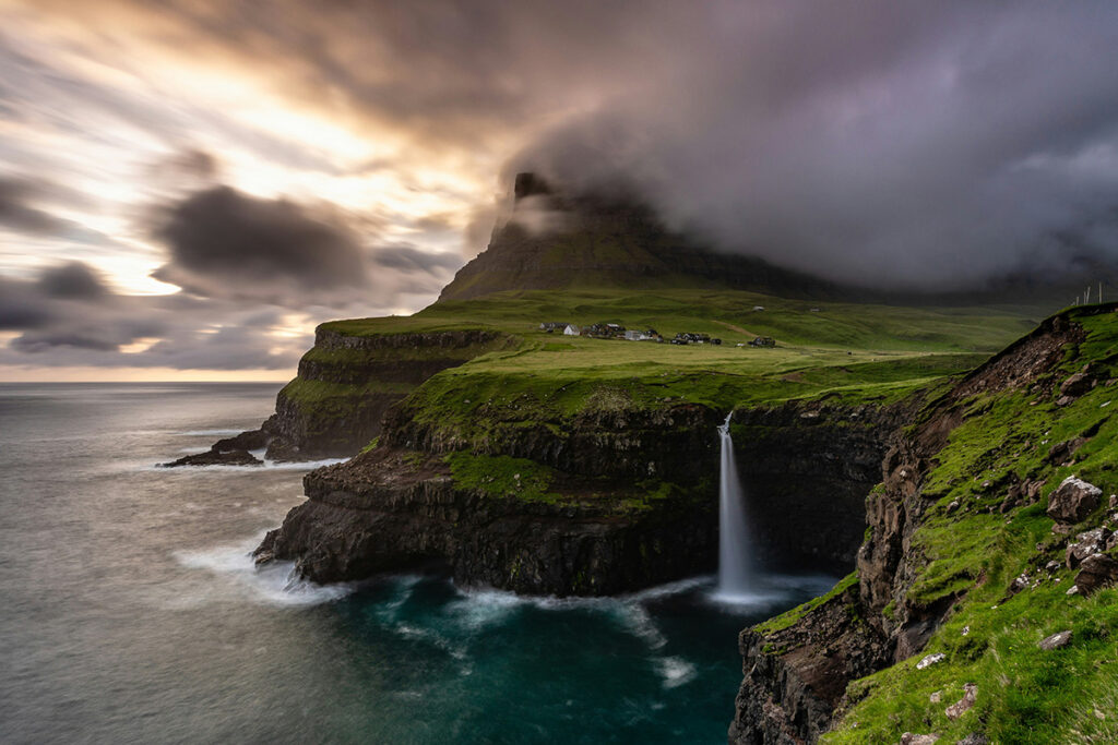 Færøerne - vandfald