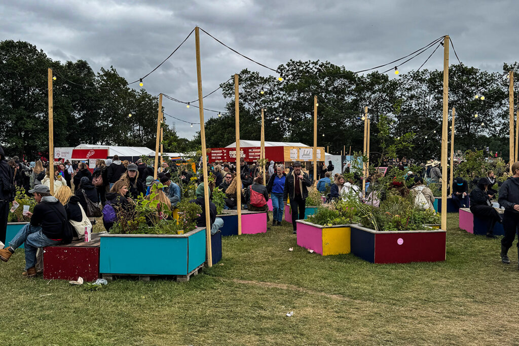 Spiseområde nær Food Is Now på Roskilde Festival