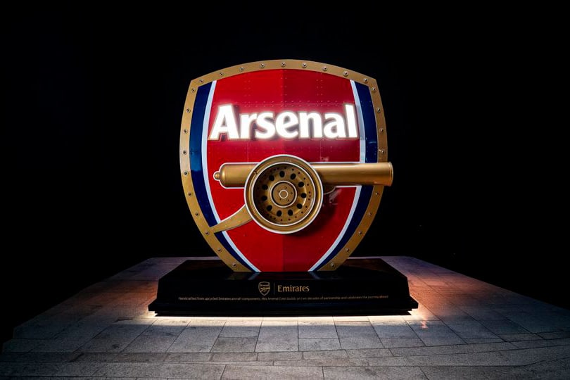 Aircrafted Arsenal-våbenskjold