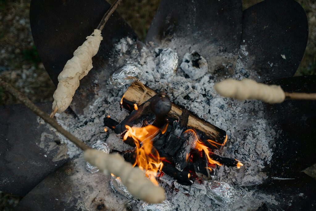 Snobrød over bål